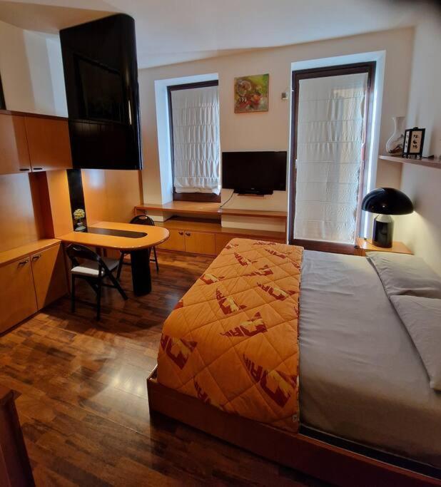 Osti 3 Beautifully Furnished Διαμέρισμα Μιλάνο Εξωτερικό φωτογραφία
